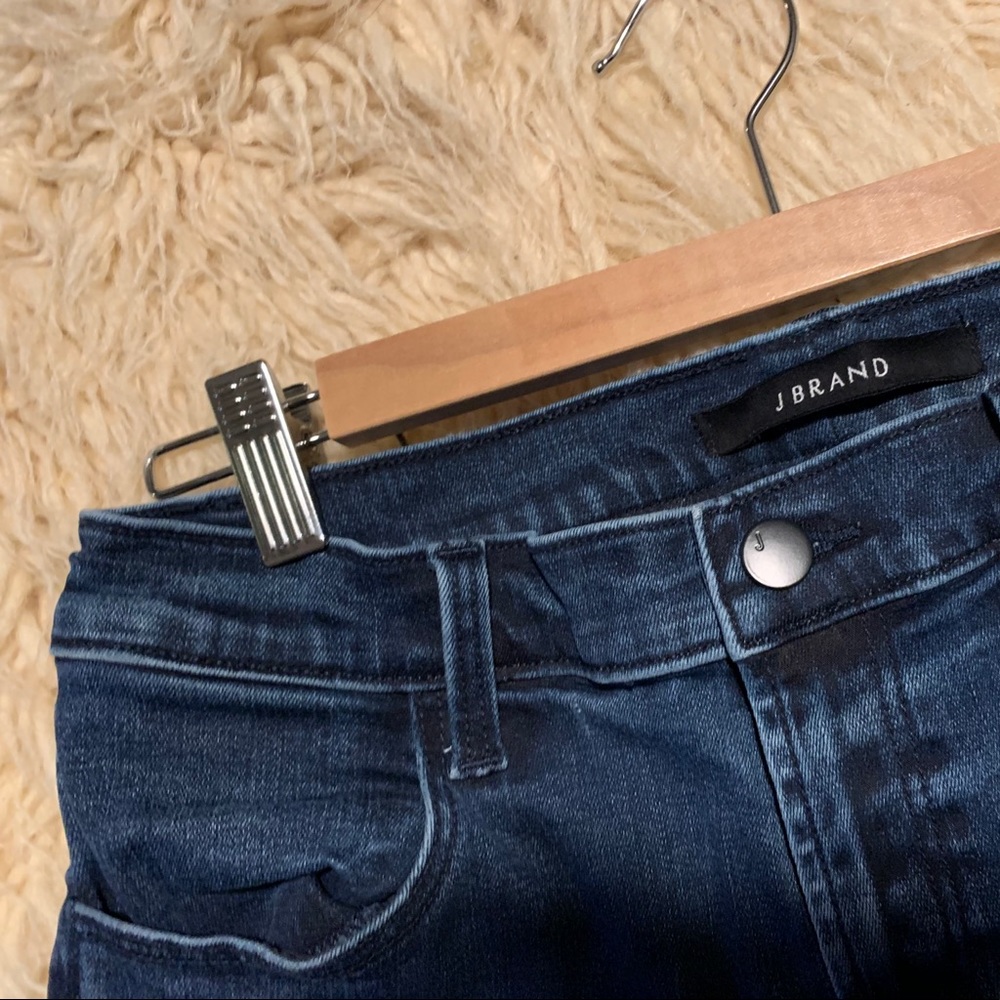 J Brand dark indigo wash Skinny Jeans size 29